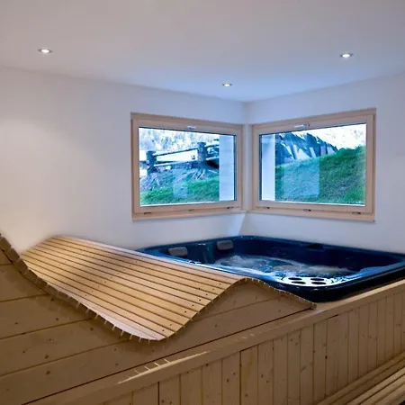 Panorama Chalet With Views To The Glaciers And The Dom Holiday home Saas-Fee