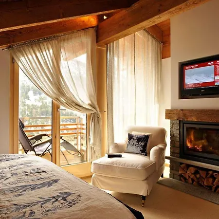 Panorama Chalet With Views To The Glaciers And The Dom Holiday home *